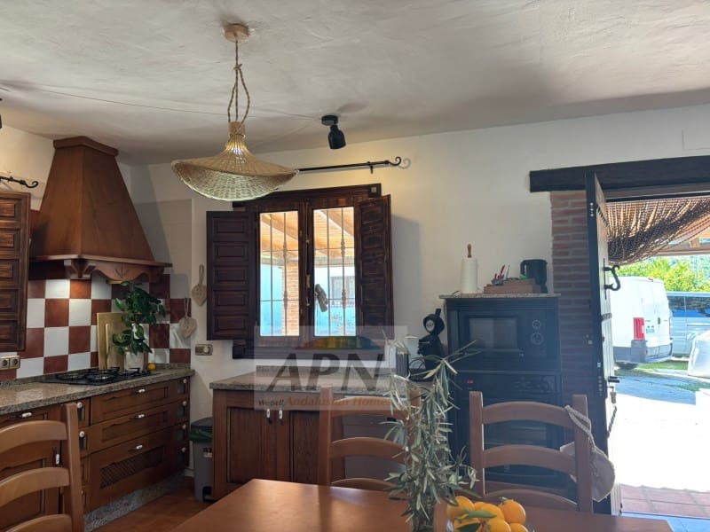 3 makuuhuone Maalaistalo myytävänä paikassa Alora - 275 000 € (Ref: 9859905)