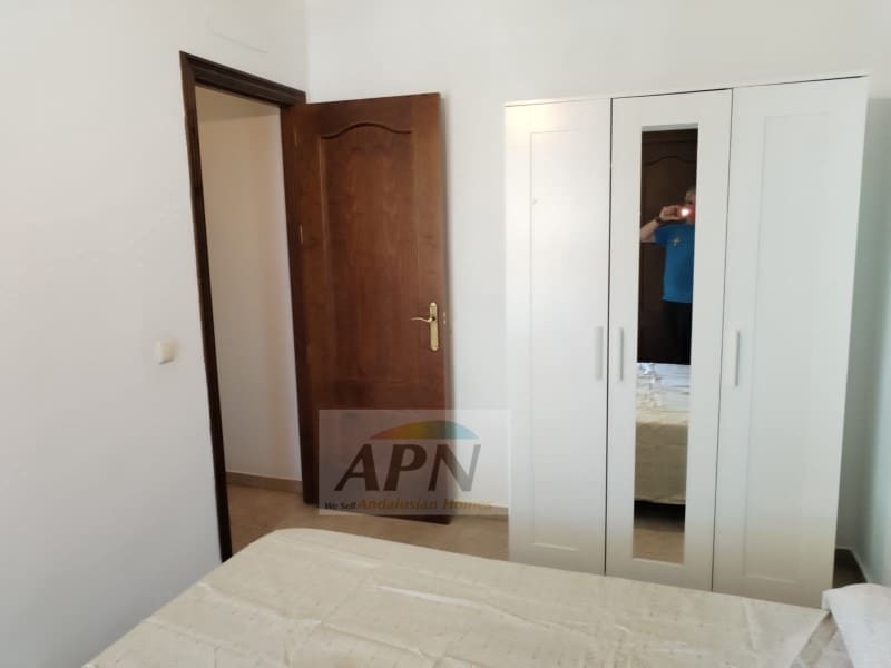 3 bedroom Apartment for rent in Alora - € 900 (Ref: 9865087)