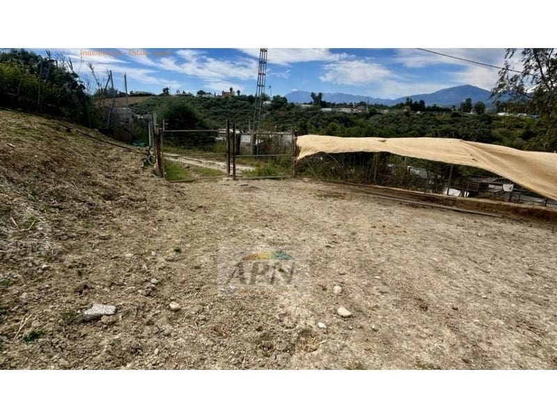 Finca/Casa Rural de 3 habitaciones en Cártama en venta - 325.000 € (Ref: 9866896)