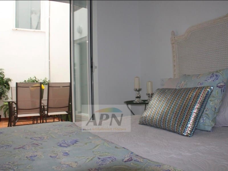 Apartamento de 2 habitaciones en Alora en alquiler - 800 € (Ref: 9888756)