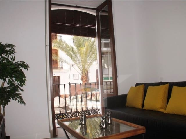 Apartamento de 2 habitaciones en Alora en alquiler - 800 € (Ref: 9888756)