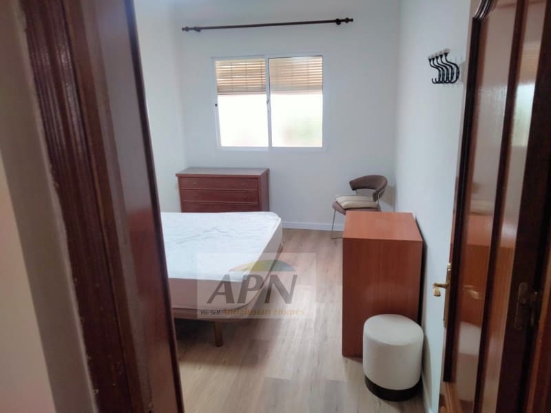 2 bedroom Townhouse for rent in Alora - € 750 (Ref: 9927075)