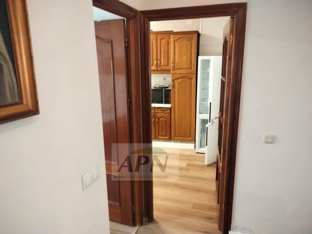 2 bedroom Townhouse for rent in Alora - € 750 (Ref: 9927075)
