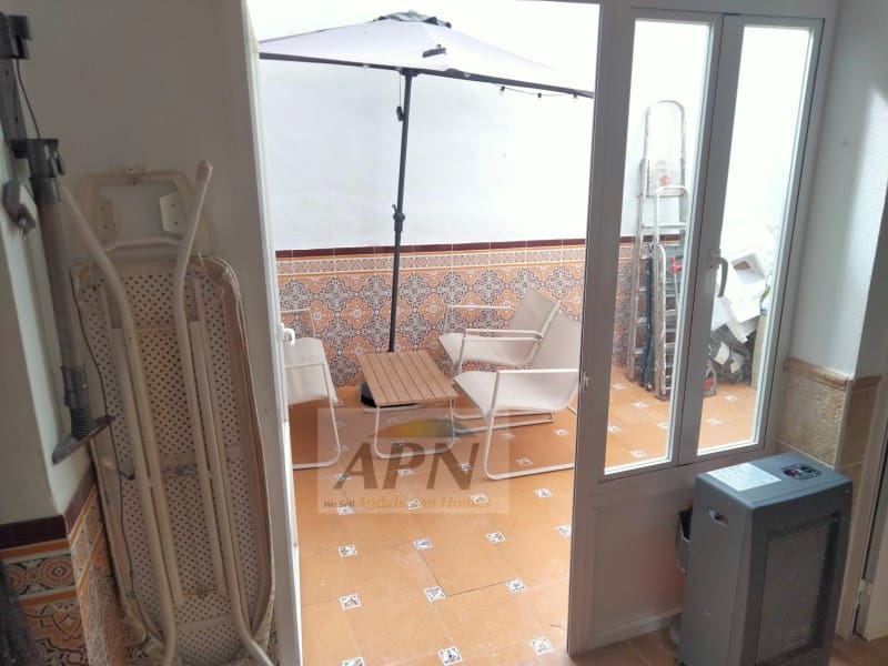 2 bedroom Townhouse for rent in Alora - € 750 (Ref: 9927075)