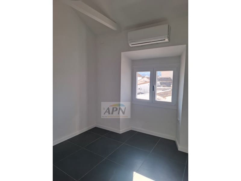 2 bedroom Apartment for sale in Alora - € 132,000 (Ref: 9949474)