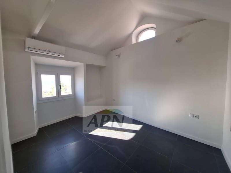2 bedroom Apartment for sale in Alora - € 132,000 (Ref: 9949474)