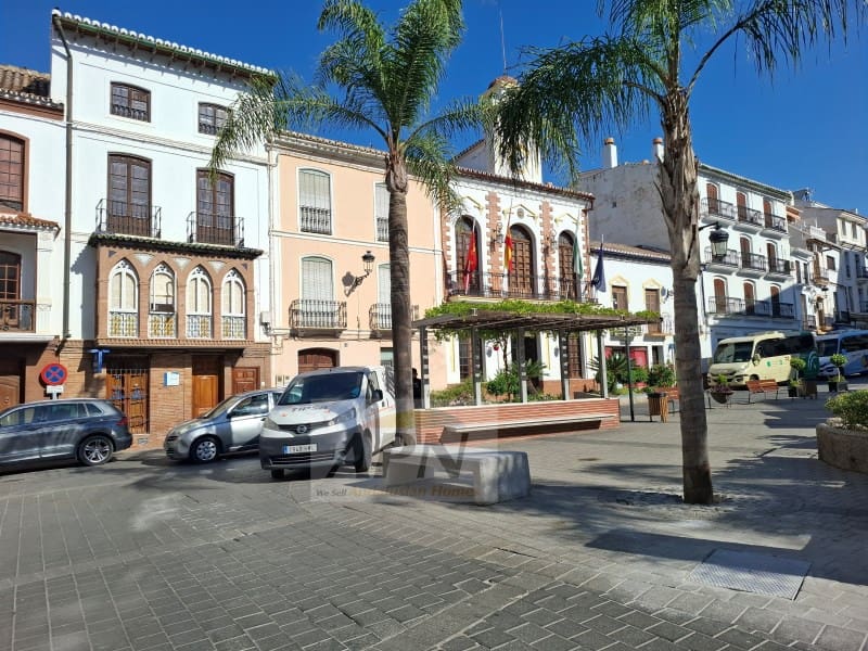 2 bedroom Apartment for sale in Alora - € 132,000 (Ref: 9949474)