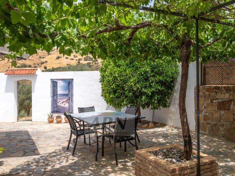3 slaapkamer Finca/Landhuis te koop in Alora - € 440.000 (Ref: 9949475)