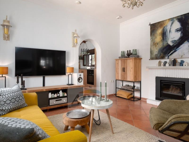 3 slaapkamer Finca/Landhuis te koop in Alora - € 440.000 (Ref: 9949475)