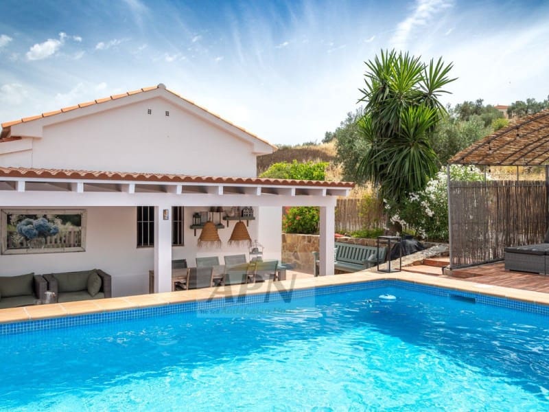 3 slaapkamer Finca/Landhuis te koop in Alora - € 440.000 (Ref: 9949475)