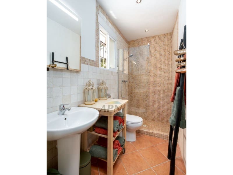 3 slaapkamer Finca/Landhuis te koop in Alora - € 440.000 (Ref: 9949475)