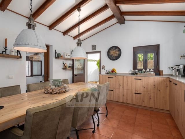 3 slaapkamer Finca/Landhuis te koop in Alora - € 440.000 (Ref: 9949475)