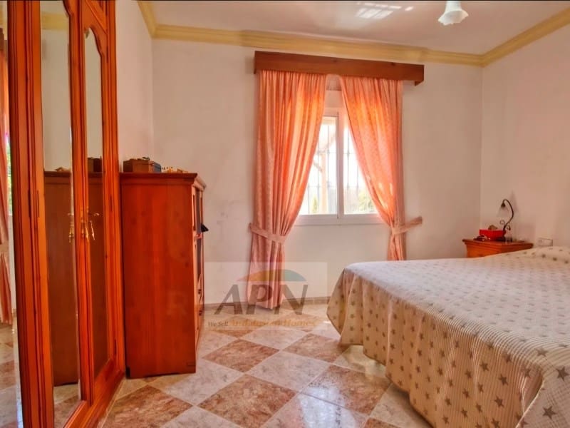 3 bedroom Finca/Country House for sale in Alora with pool - € 580,000 (Ref: 9962382)
