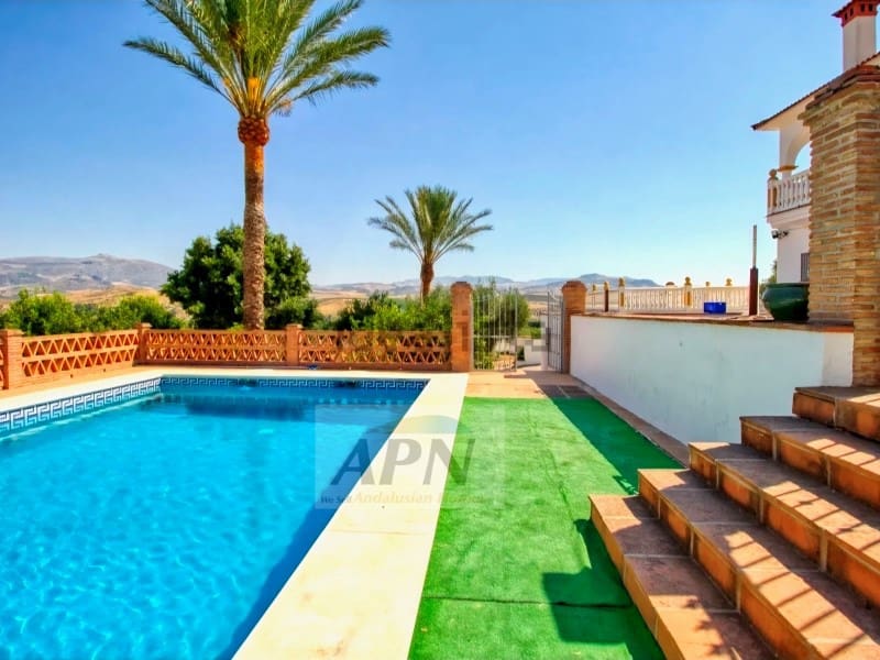 3 bedroom Finca/Country House for sale in Alora with pool - € 580,000 (Ref: 9962382)