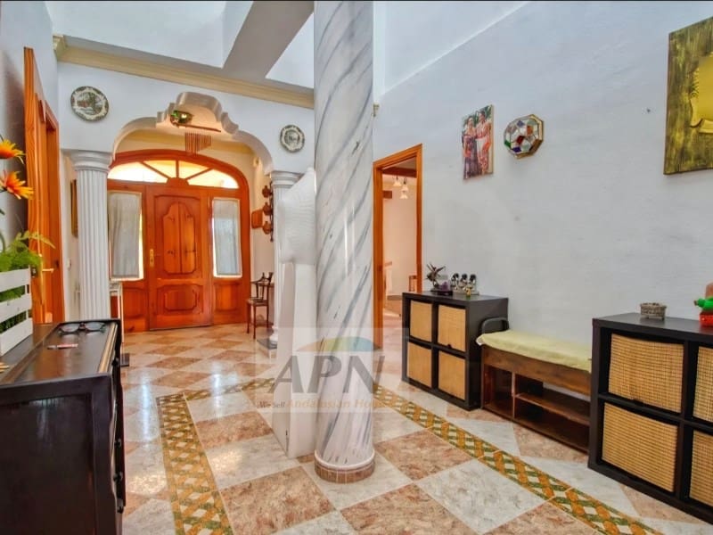 3 bedroom Finca/Country House for sale in Alora with pool - € 580,000 (Ref: 9962382)