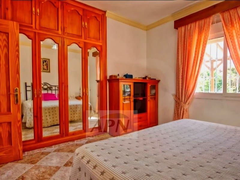 3 bedroom Finca/Country House for sale in Alora with pool - € 580,000 (Ref: 9962382)