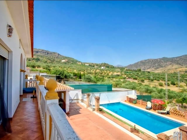 3 chambre Finca/Maison de Campagne à vendre à Alora avec piscine - 580 000 € (Ref: 9962382)
