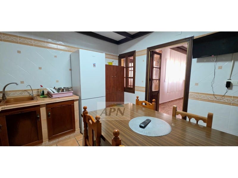 3 camera da letto Appartamento da affittare in Alora - 900 € (Rif: 9977034)