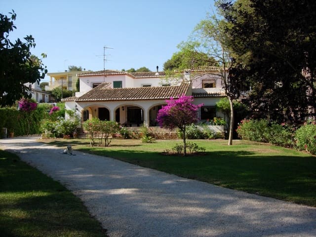 6 soveværelse Villa til salg i Javea / Xàbia med garage - € 1.475.000 (Ref: 9787508)