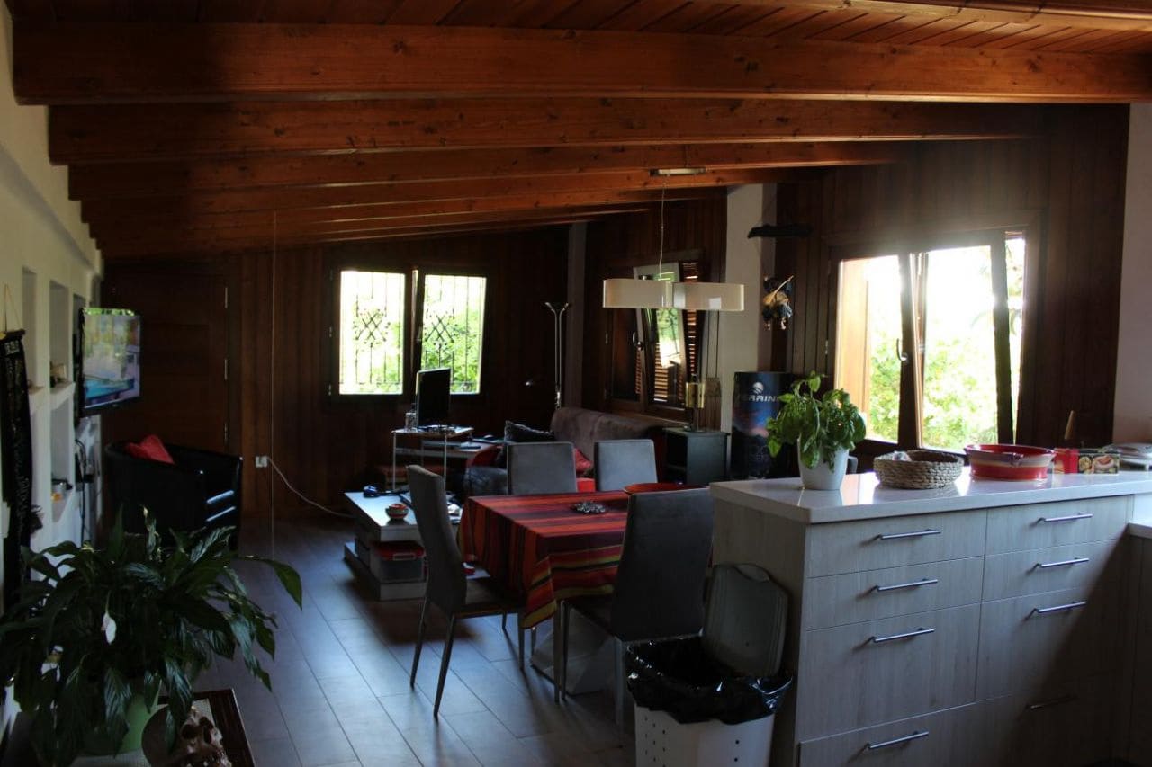 Chalet de 7 habitaciones en Javea / Xàbia en venta con piscina garaje - 1.200.000 € (Ref: 9787509)