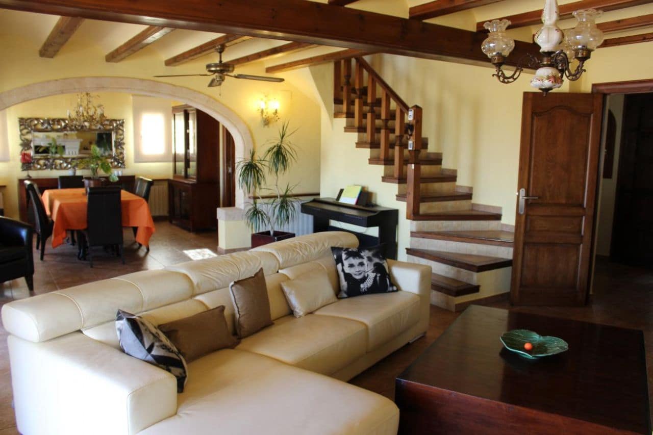 Chalet de 7 habitaciones en Javea / Xàbia en venta con piscina garaje - 1.200.000 € (Ref: 9787509)