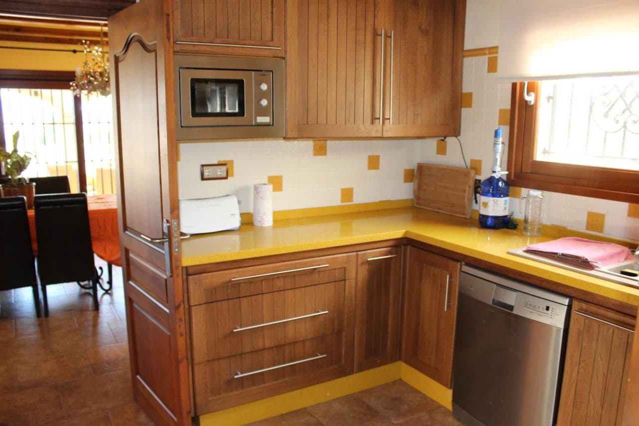 Chalet de 7 habitaciones en Javea / Xàbia en venta con piscina garaje - 1.200.000 € (Ref: 9787509)