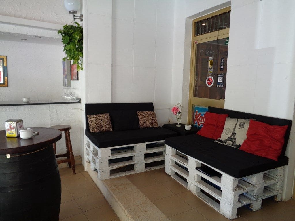 Commercieel te koop in Arenal - € 273.000 (Ref: 9787515)