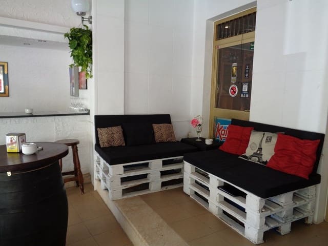 Commercieel te koop in Arenal, Javea / Xàbia - € 273.000 (Ref: 9787515)