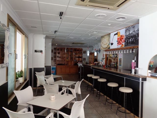 Commercieel te koop in Arenal, Javea / Xàbia - € 273.000 (Ref: 9787515)
