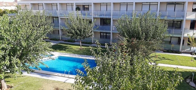 Bungalow de 4 habitaciones en Javea / Xàbia en venta con piscina garaje - 365.000 € (Ref: 9787516)