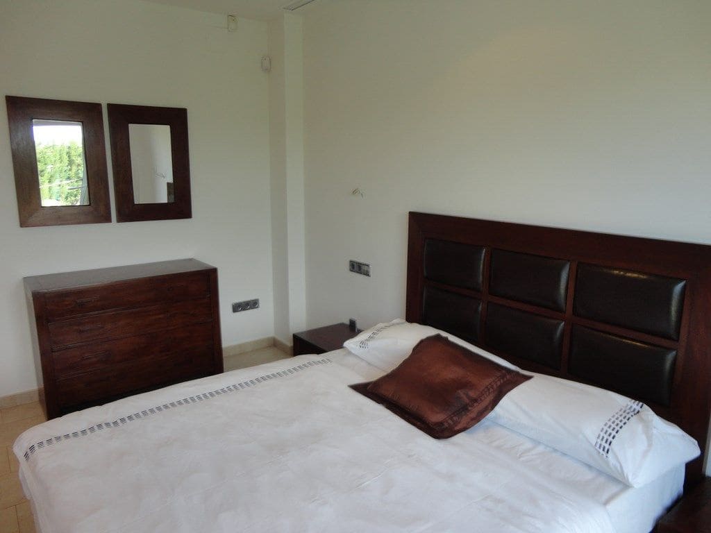 4 sypialnia Willa na sprzedaż w Javea / Xabia z basenem garażem - 980 000 € (Ref: 9787525)