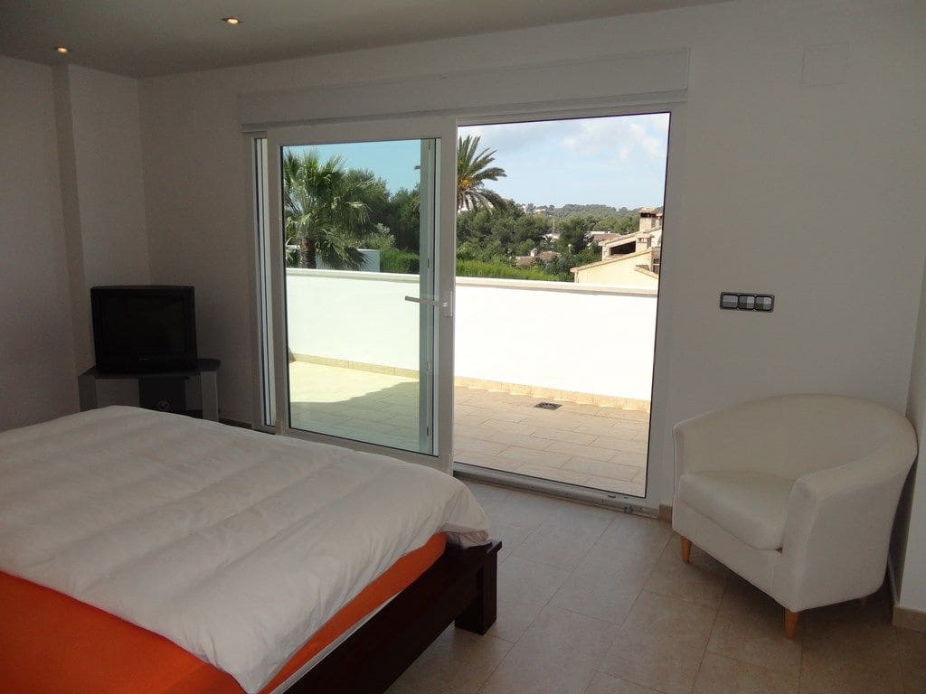 4 sypialnia Willa na sprzedaż w Javea / Xabia z basenem garażem - 980 000 € (Ref: 9787525)
