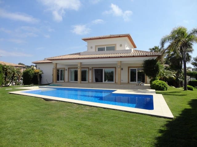 4 sypialnia Willa na sprzedaż w Javea / Xàbia z basenem garażem - 980 000 € (Ref: 9787525)
