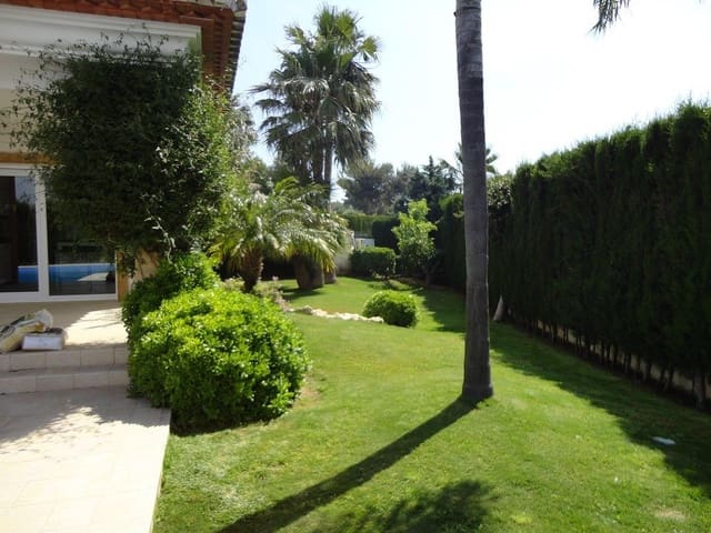 4 sypialnia Willa na sprzedaż w Javea / Xàbia z basenem garażem - 980 000 € (Ref: 9787525)