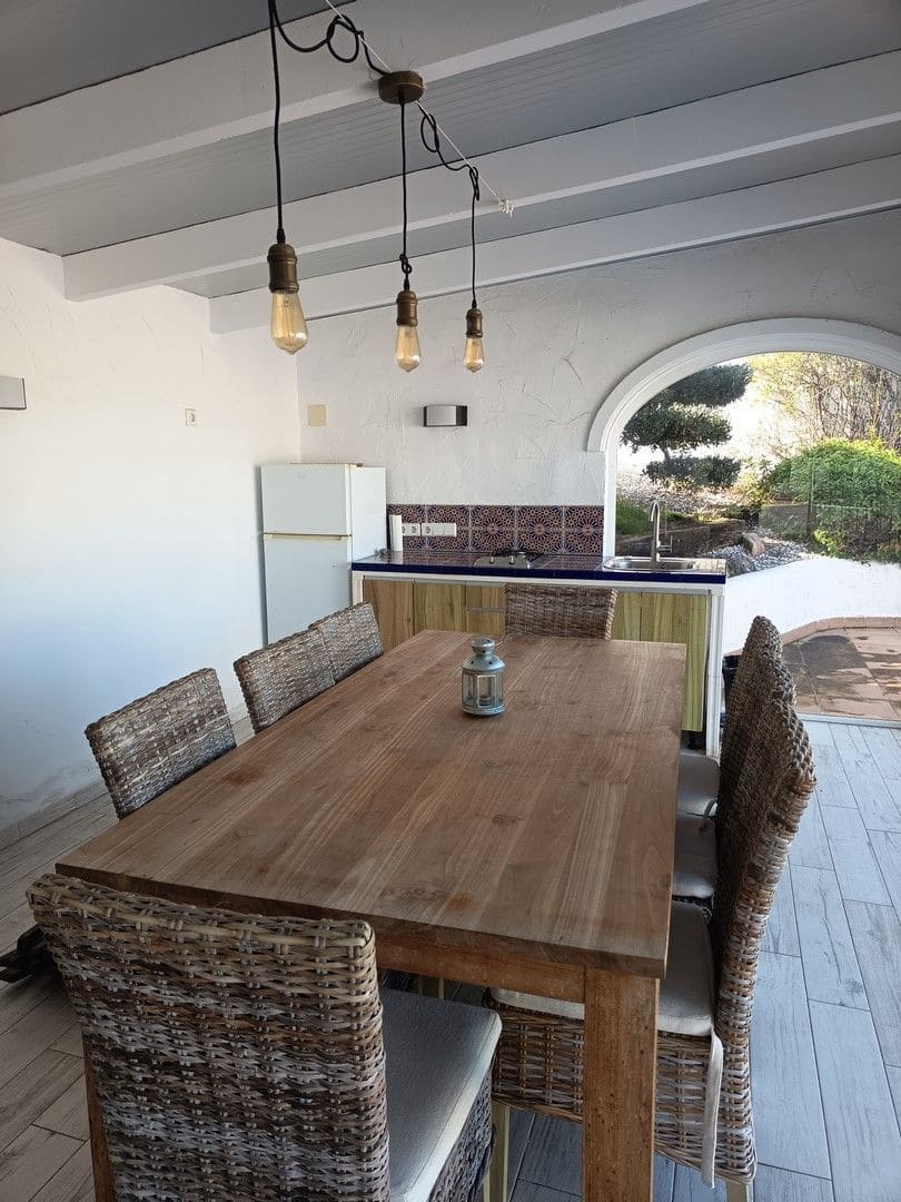 2 quarto Moradia para venda em Pinosol com piscina garagem - 595 000 € (Ref: 9788115)