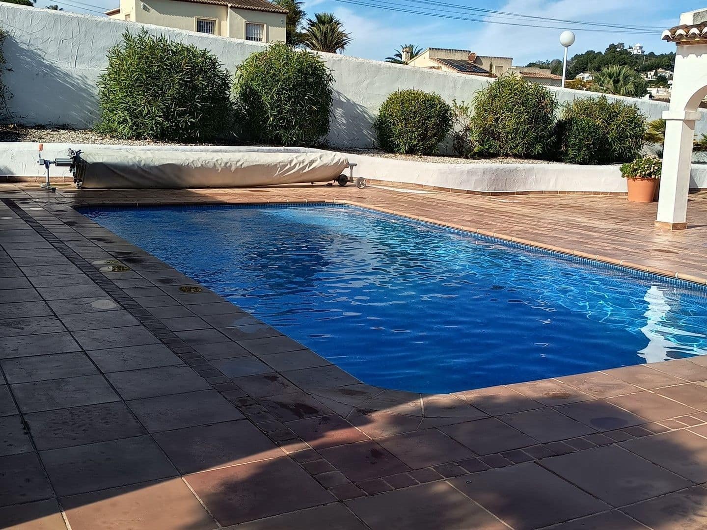 2 quarto Moradia para venda em Pinosol com piscina garagem - 595 000 € (Ref: 9788115)