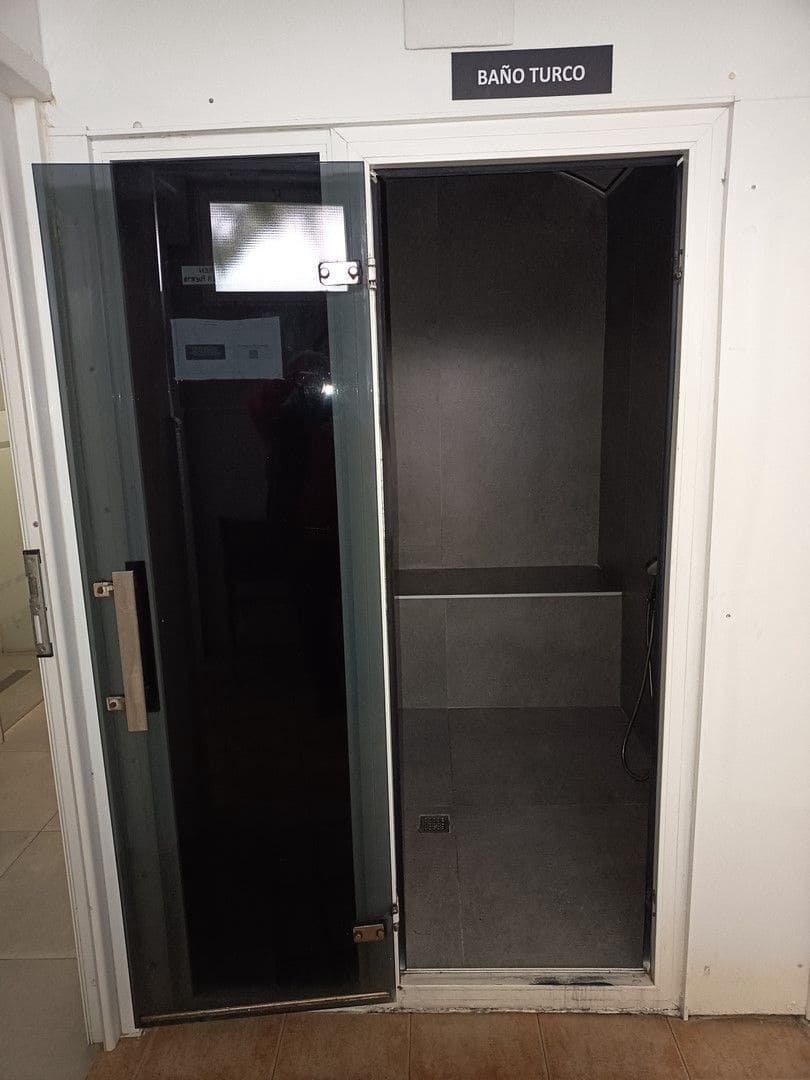 3 makuuhuone Huoneisto myytävänä paikassa Arenal mukana uima-altaan 
autotalli - 475 000 € (Ref: 9788116)