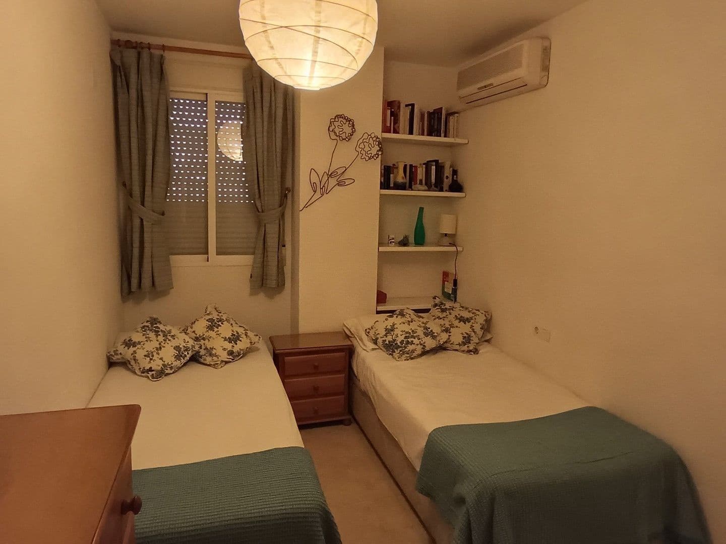 3 makuuhuone Huoneisto myytävänä paikassa Arenal mukana uima-altaan 
autotalli - 475 000 € (Ref: 9788116)