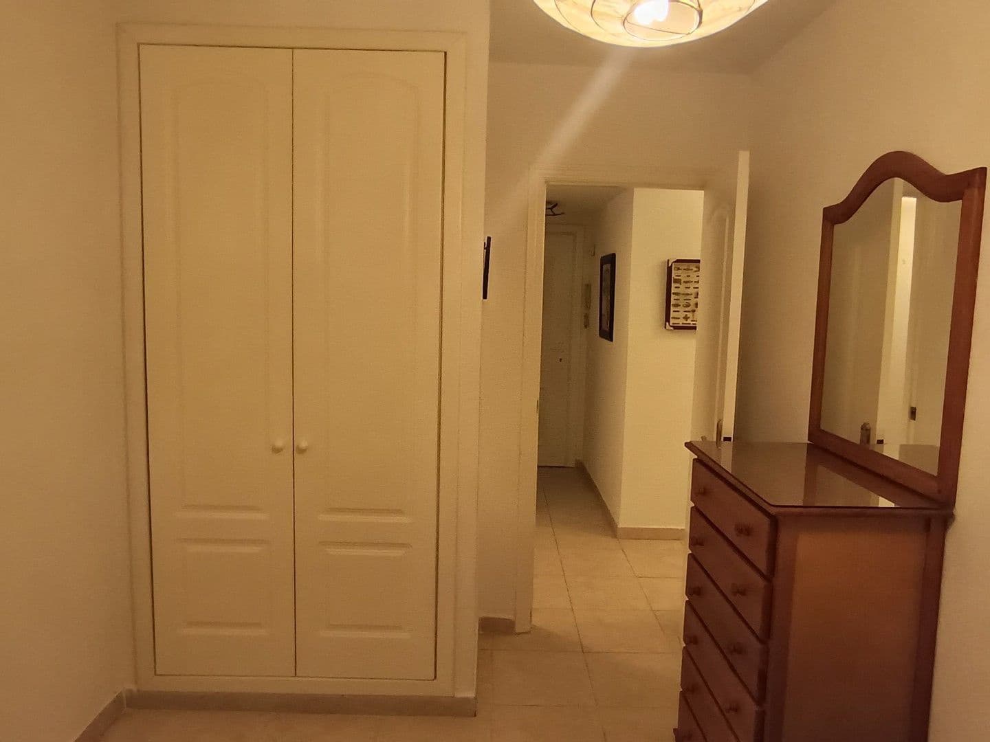 3 makuuhuone Huoneisto myytävänä paikassa Arenal mukana uima-altaan 
autotalli - 475 000 € (Ref: 9788116)