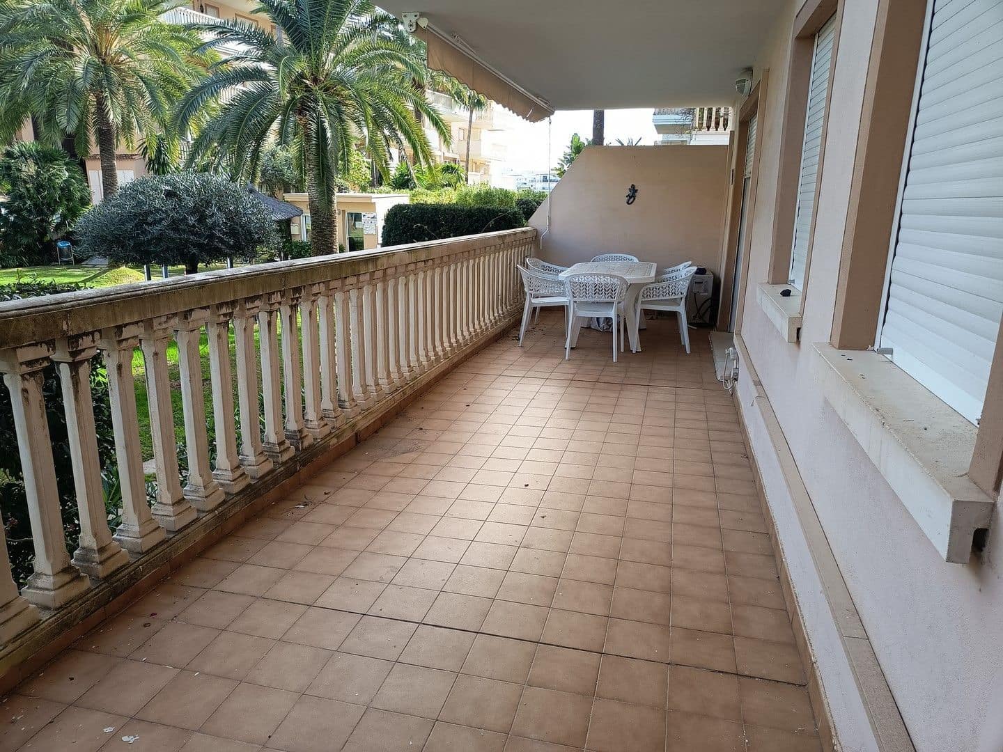 3 makuuhuone Huoneisto myytävänä paikassa Arenal mukana uima-altaan 
autotalli - 475 000 € (Ref: 9788116)