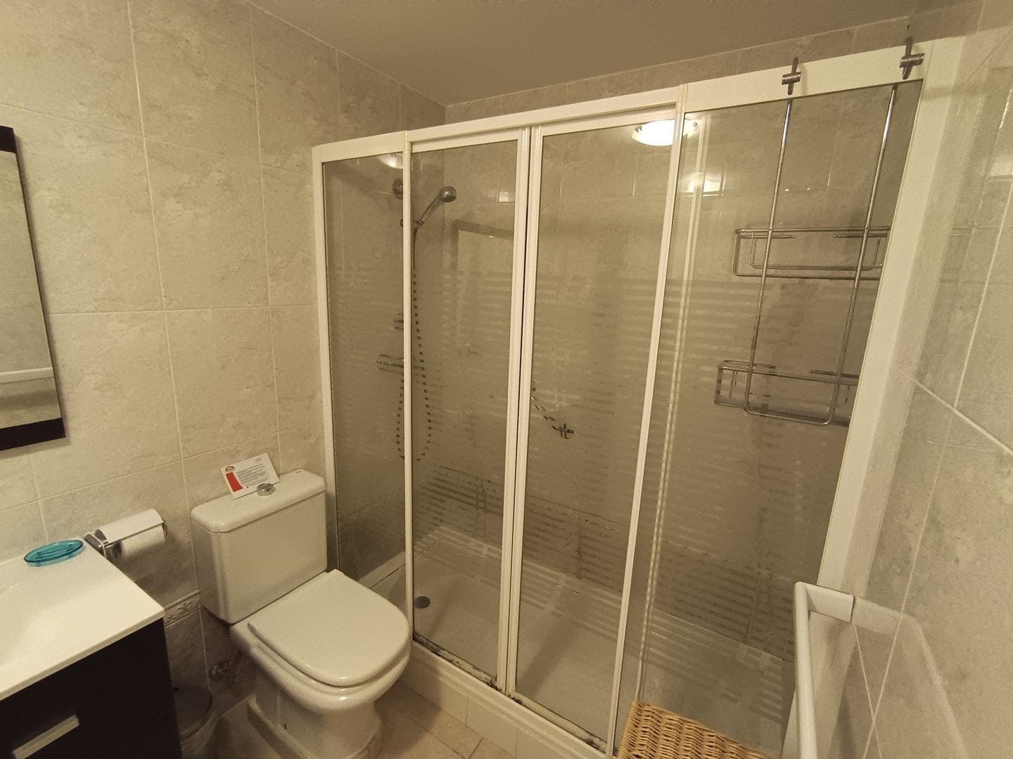 3 makuuhuone Huoneisto myytävänä paikassa Arenal mukana uima-altaan 
autotalli - 475 000 € (Ref: 9788116)