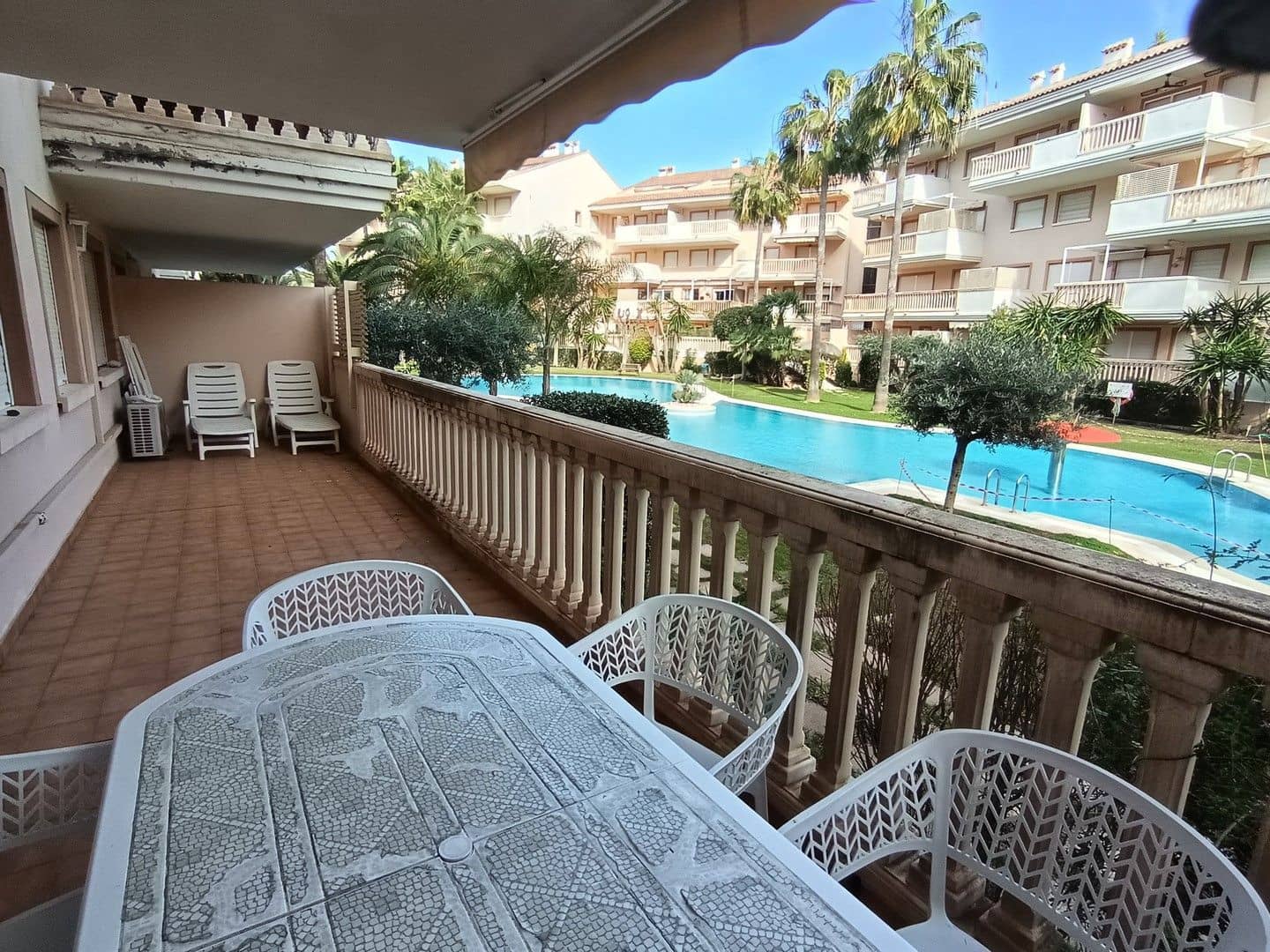 3 makuuhuone Huoneisto myytävänä paikassa Arenal mukana uima-altaan 
autotalli - 475 000 € (Ref: 9788116)