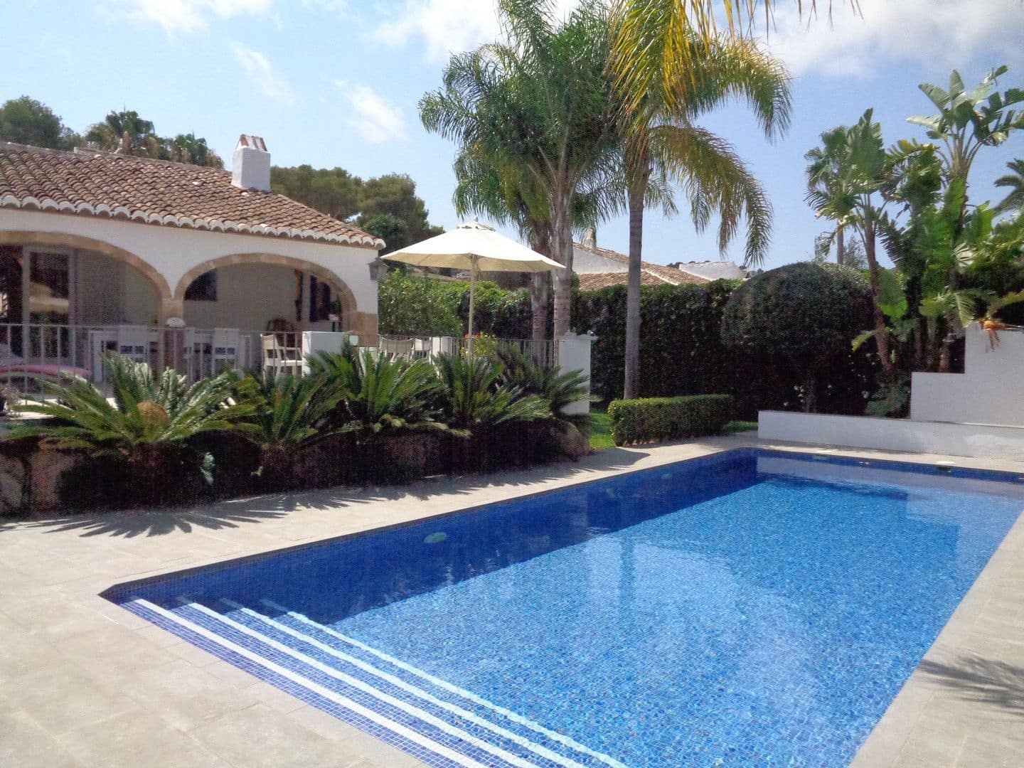 5 soverom Villa til salgs i Javea / Xabia med svømmebasseng garasje - € 1 080 000 (Ref: 9830555)