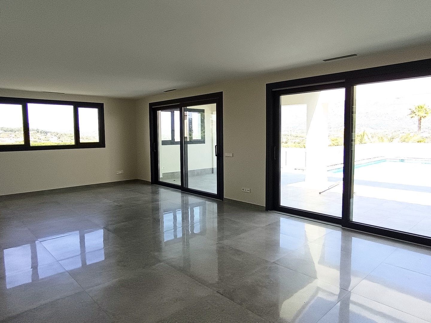 3 bedroom Villa for sale in Javea / Xabia with pool garage - € 1,190,000 (Ref: 9850855)