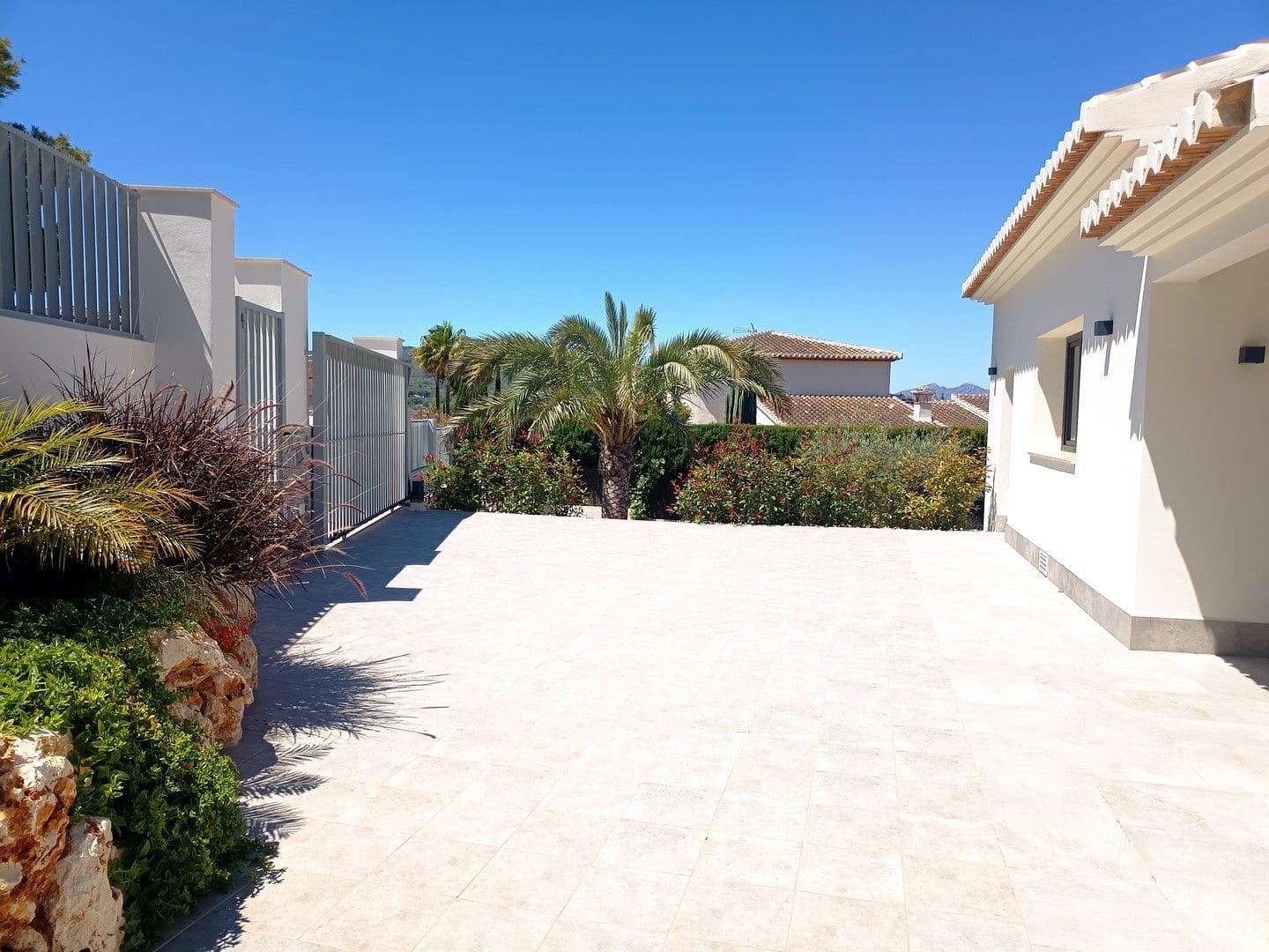 3 bedroom Villa for sale in Javea / Xabia with pool garage - € 1,190,000 (Ref: 9850855)
