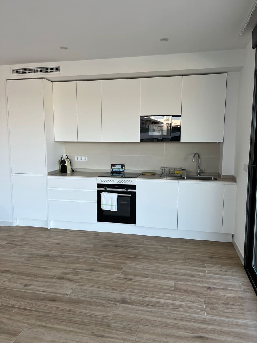 3 slaapkamer Appartement te huur in Javea / Xabia met zwembad garage - € 2.300 (Ref: 9877833)