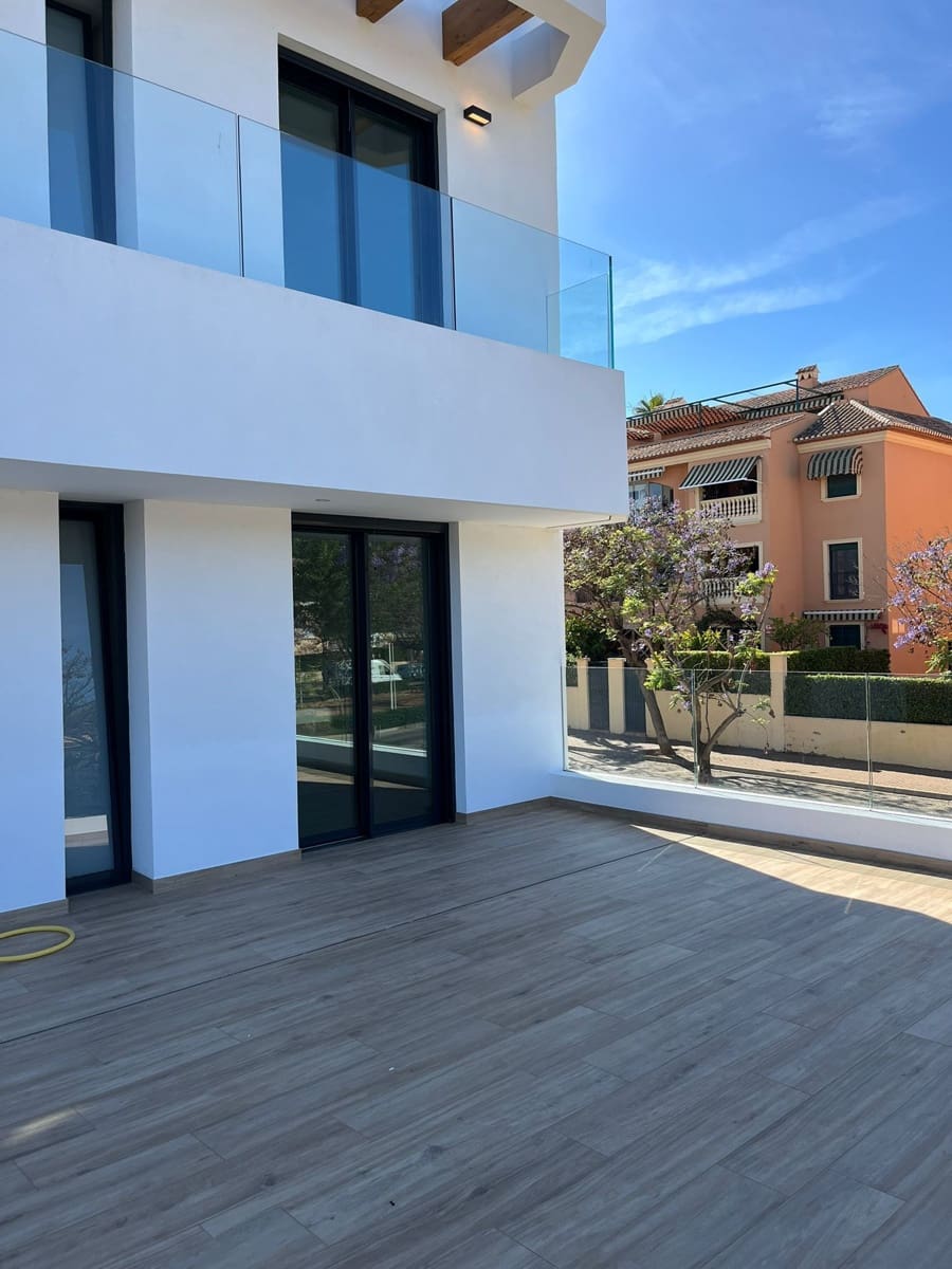 3 slaapkamer Appartement te huur in Javea / Xabia met zwembad garage - € 2.300 (Ref: 9877833)