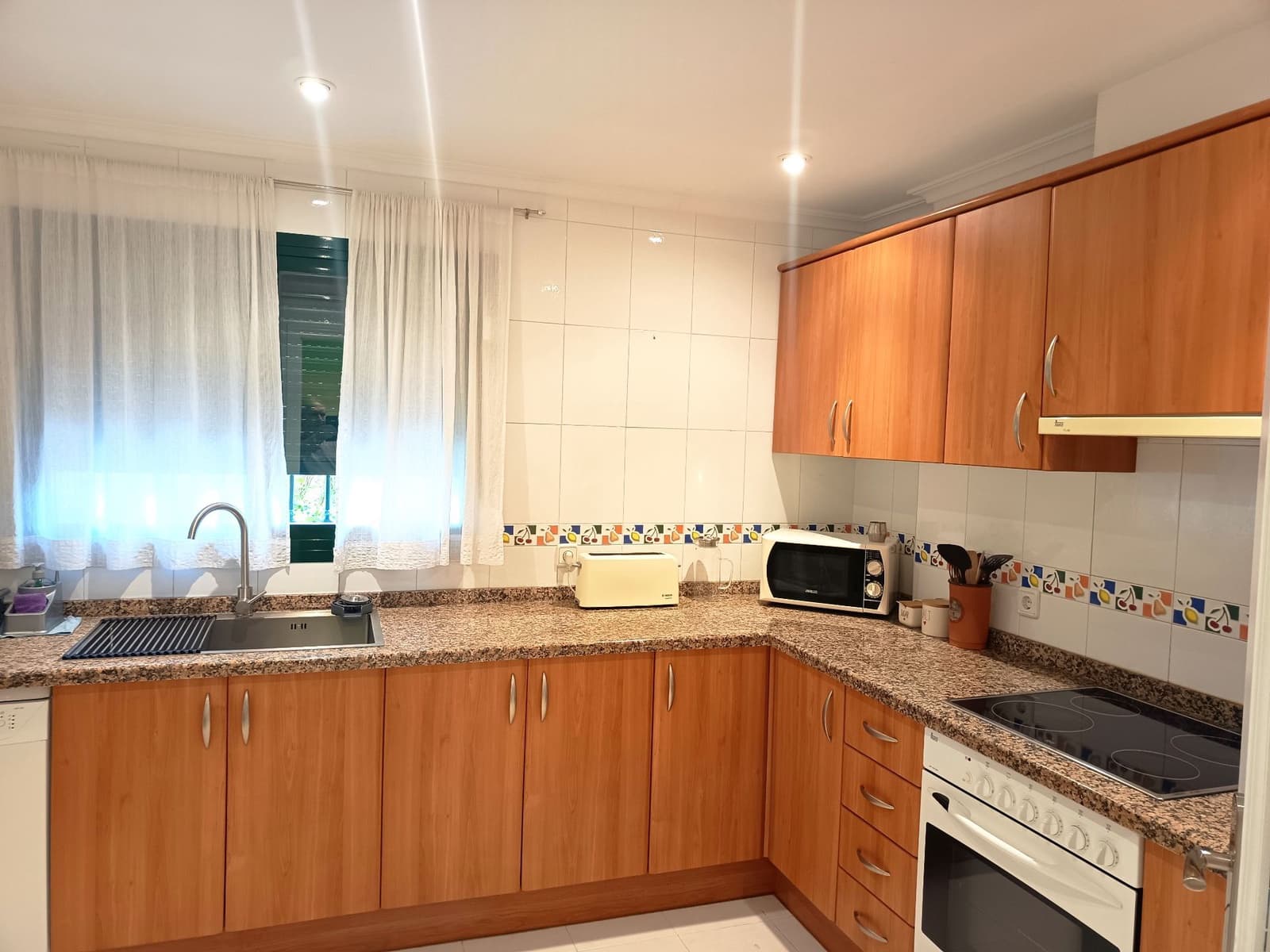 3 bedroom Apartment for rent in Javea / Xabia with pool garage - € 1,800 (Ref: 9945035)