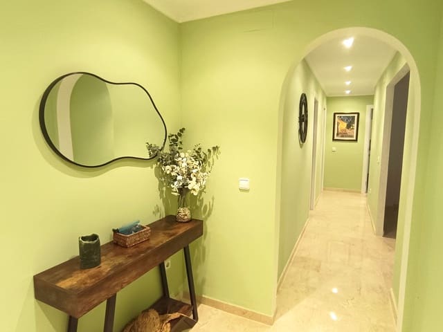 3 bedroom Apartment for rent in Puerto, Javea / Xàbia with pool garage - € 1,800 (Ref: 9945035)