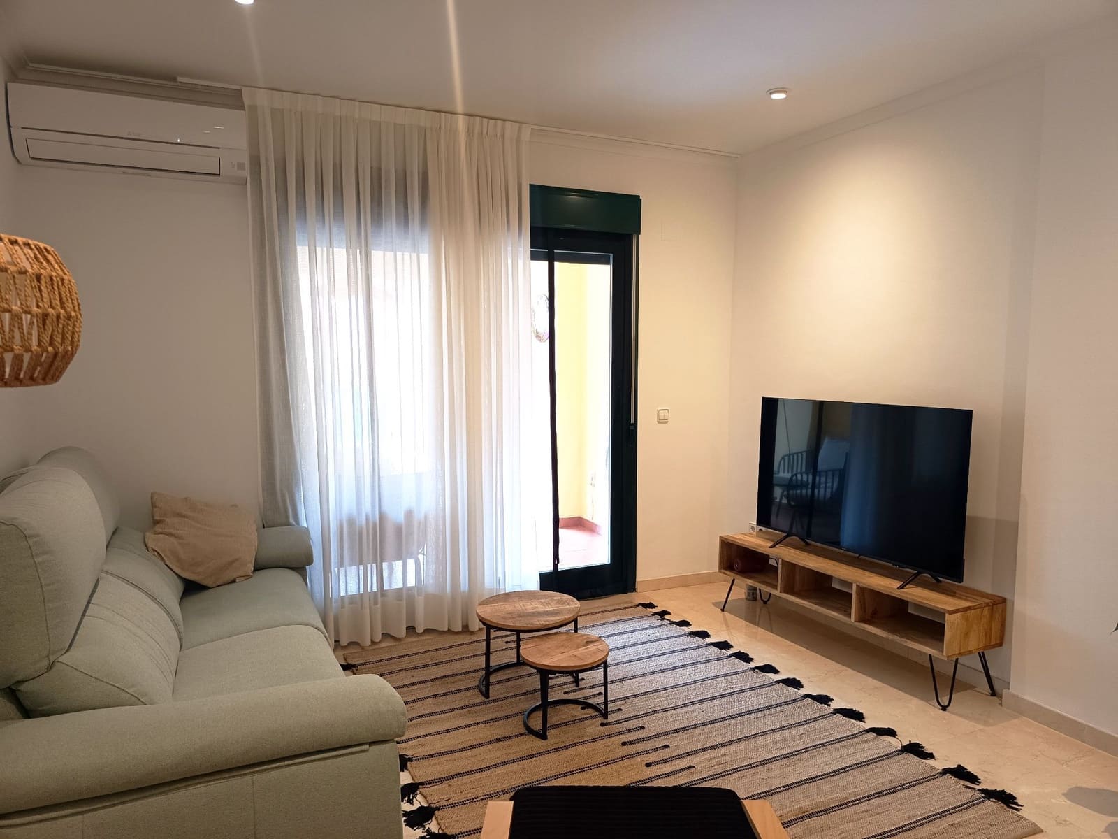 3 bedroom Apartment for rent in Javea / Xabia with pool garage - € 1,800 (Ref: 9945035)